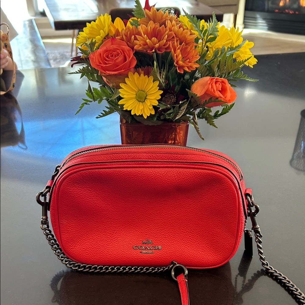 Coach Vibrant Red Crossbody Bag with Gunmetal Chain ⛓️‍💥 Strap